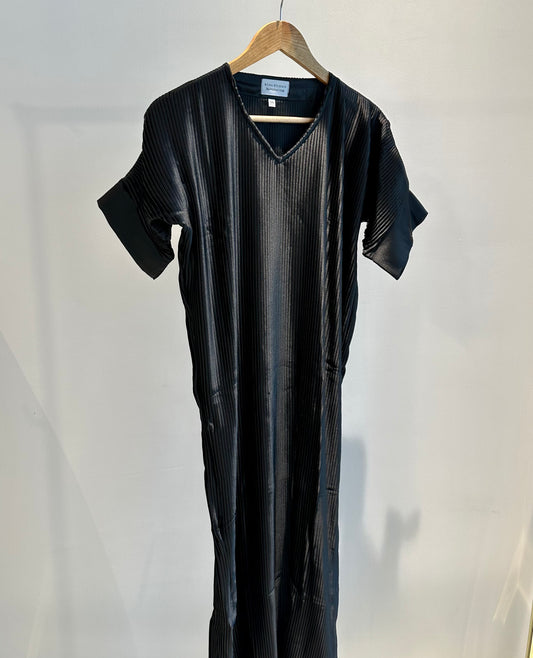 RTW Pari Pleated Dress - Black