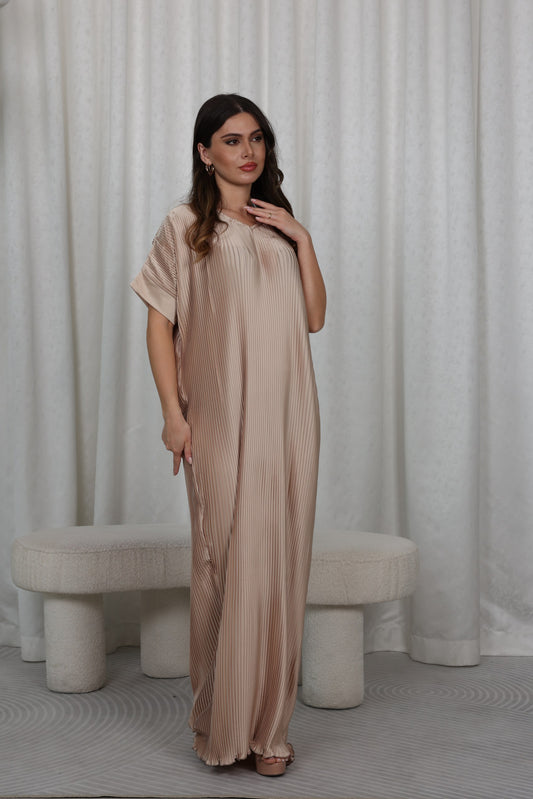RTW Pari Pleated Dress - Vanilla