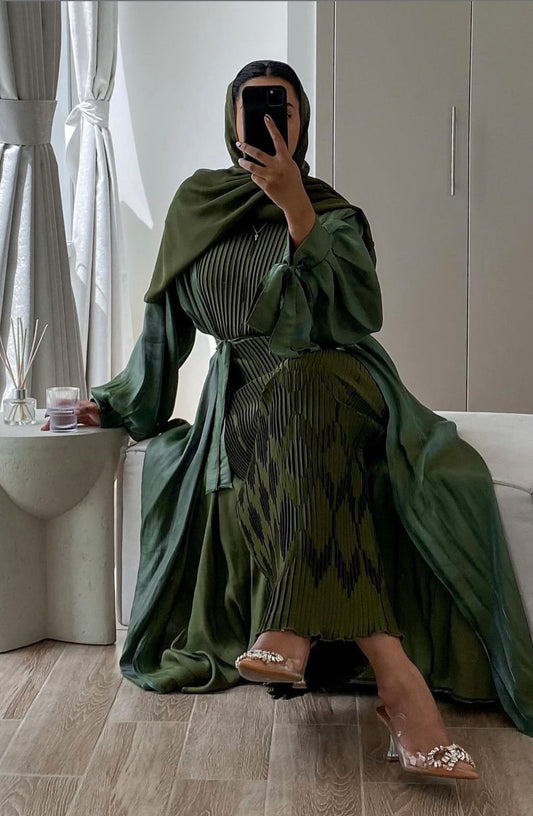 RTW Pleated Abaya set - Emerald Green