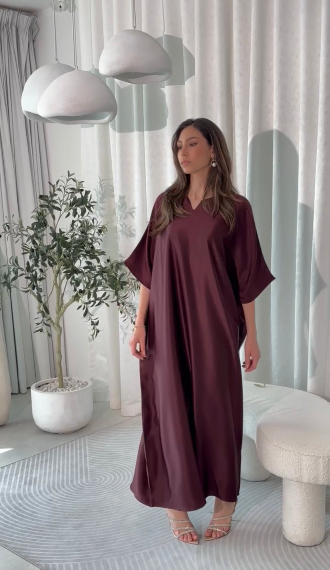 Pre order Lina Kaftan - Burgundy