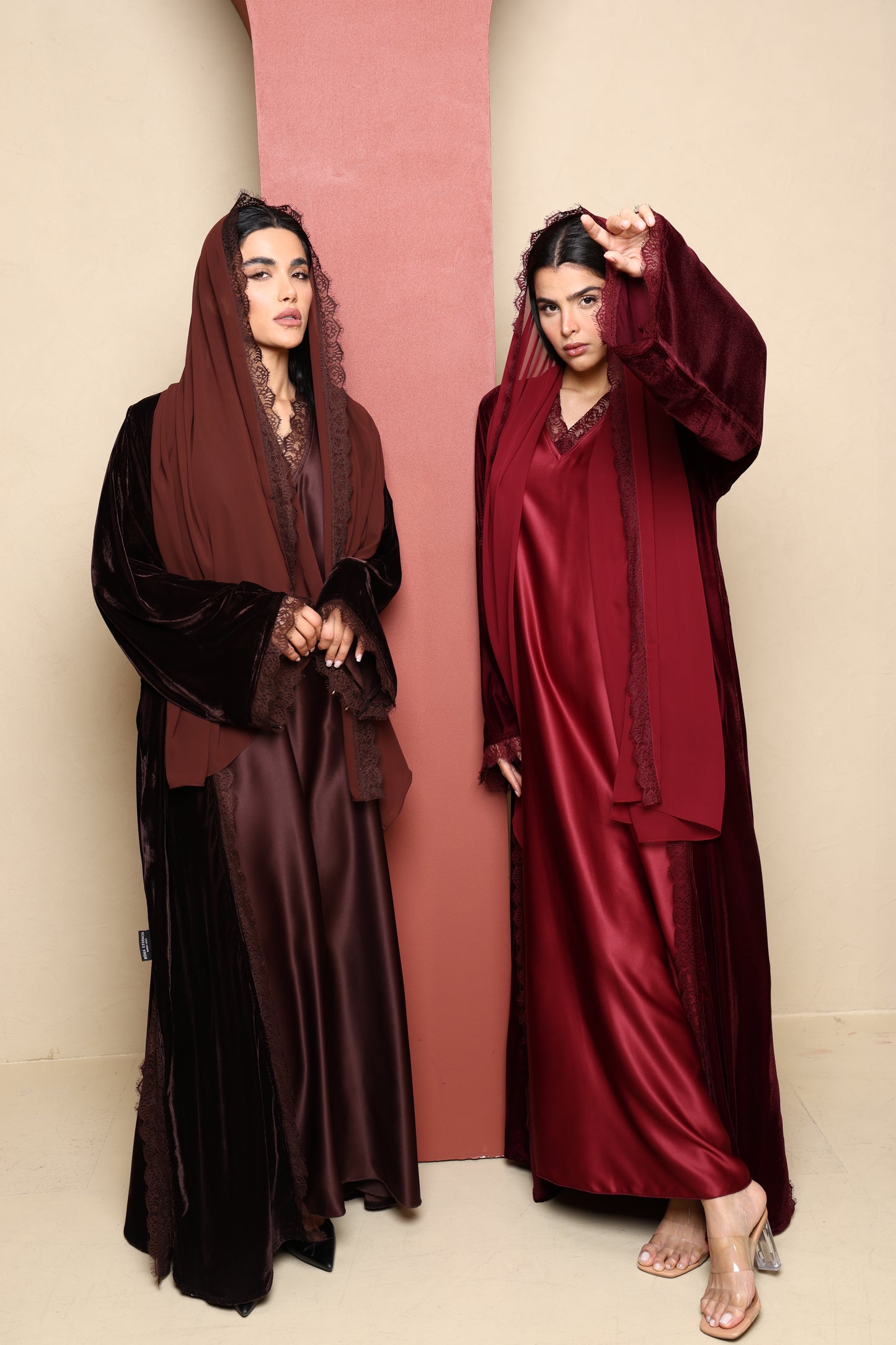 Pre Order Inayah Velvet Lace Abaya Set - Cocoa (Copy)