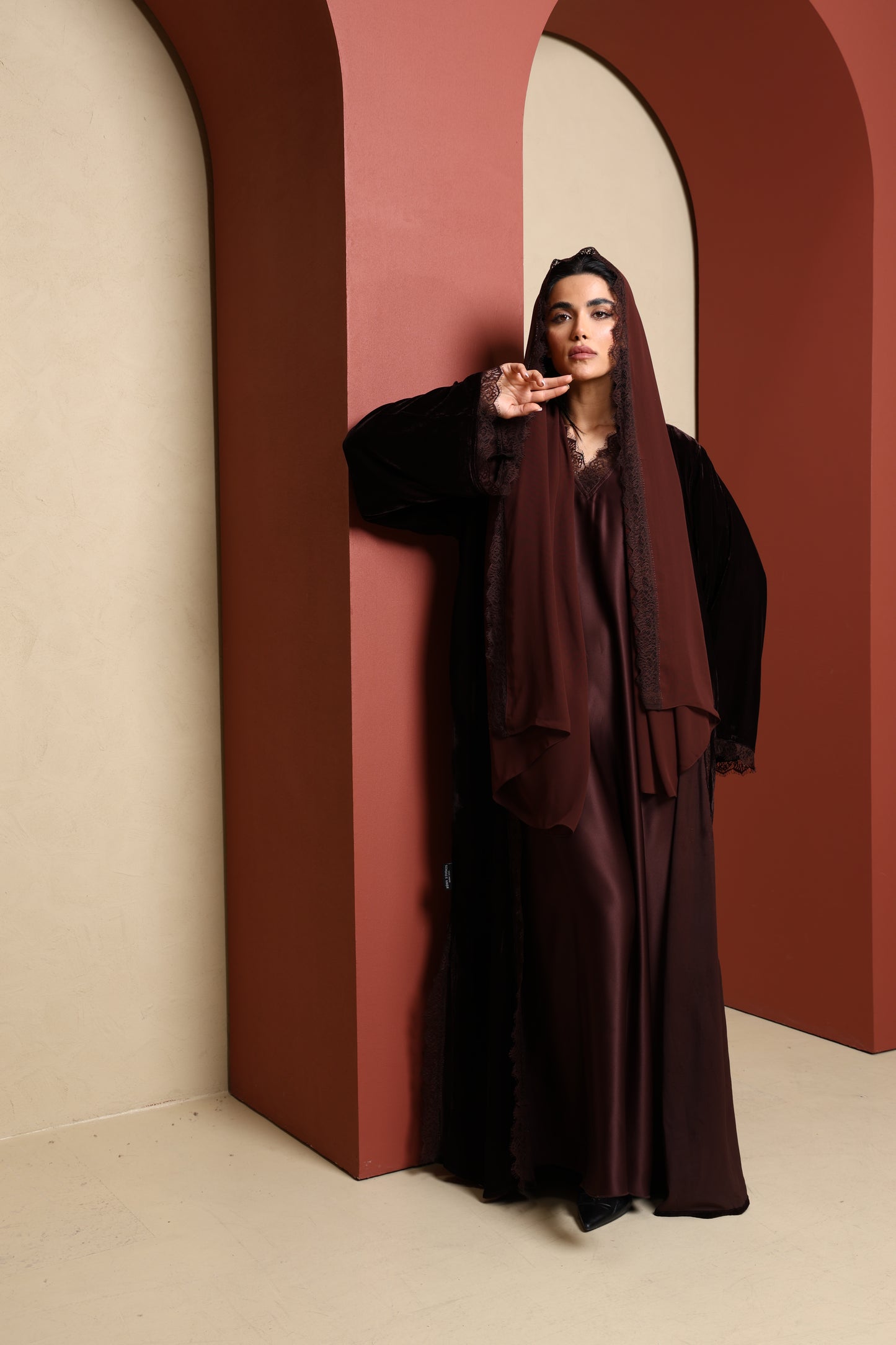 Pre Order Inayah Velvet Lace Abaya Set - Cocoa (Copy)
