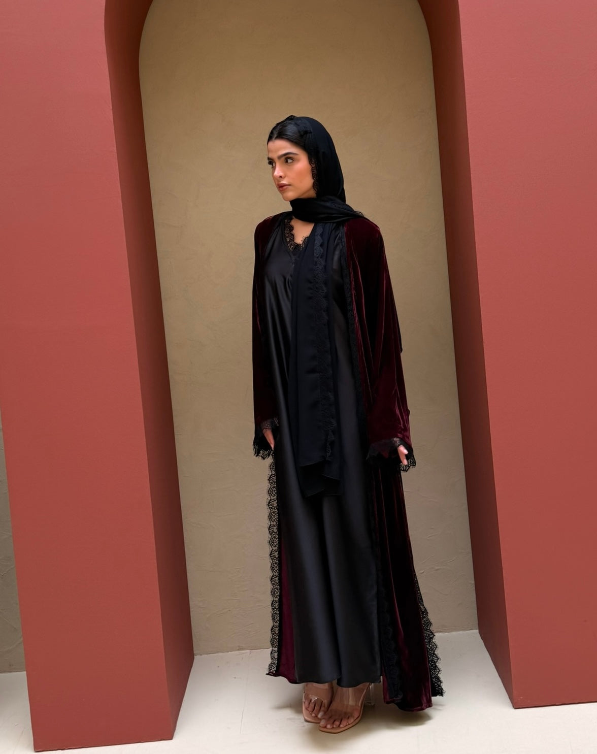 RTW Inayah Velvet Lace Abaya Set - Plum/Black